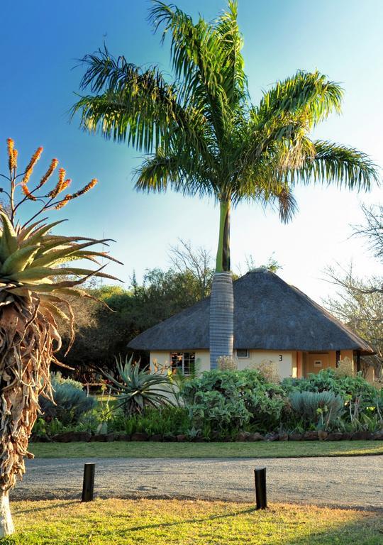Komati River Chalets Komatipoort Buitenkant foto